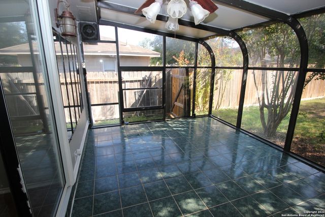 15247 KAMARY LN, San Antonio, TX 78247