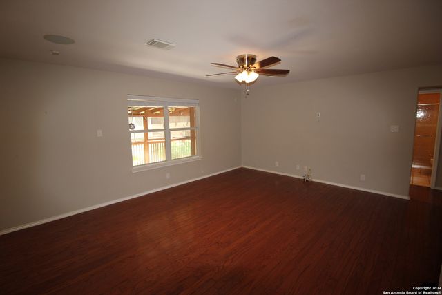 15247 KAMARY LN, San Antonio, TX 78247