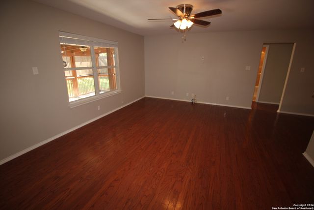 15247 KAMARY LN, San Antonio, TX 78247