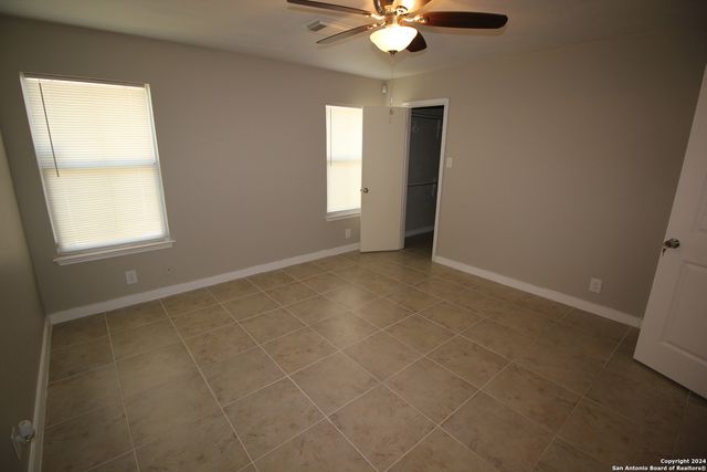 15247 KAMARY LN, San Antonio, TX 78247