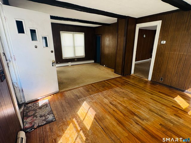 72 Chestnut Street, Bethel, CT 06801