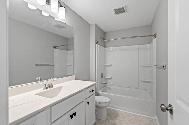 7297 146th Avenue NW, Anoka, MN 55303
