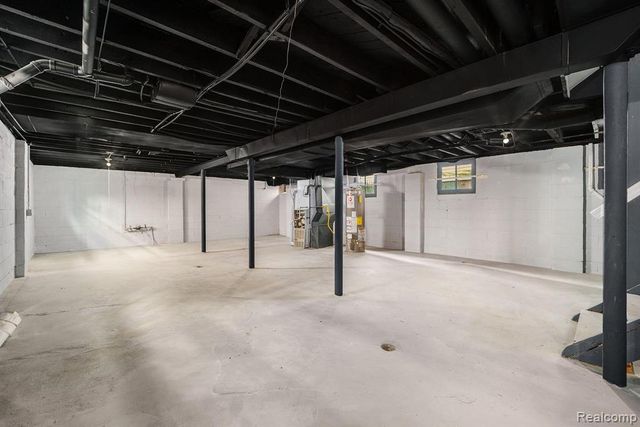 9241 Steel Street, Detroit, MI 48228