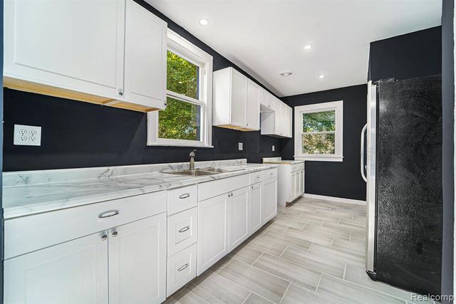 9241 Steel Street, Detroit, MI 48228