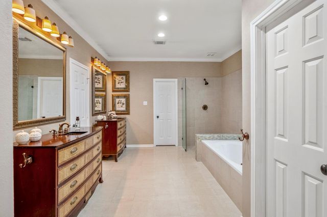 9515 Sotherloch Lake Drive, Spring, TX 77379