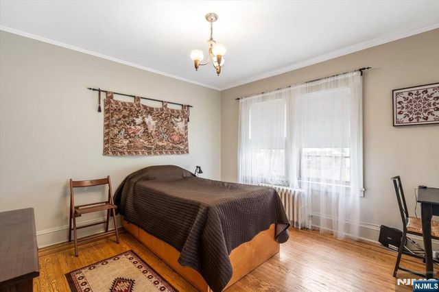 217 Mountain Way, Rutherford, NJ 07070