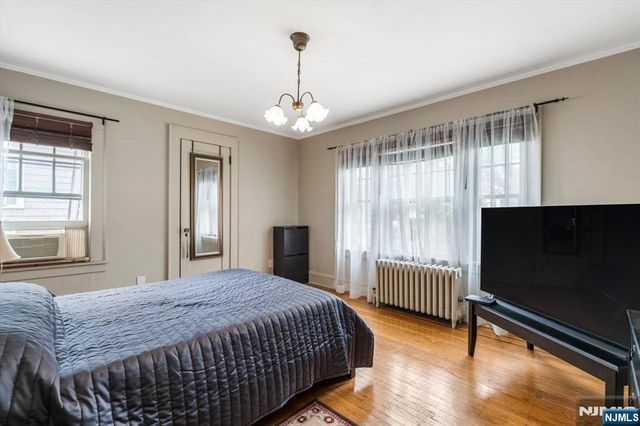 217 Mountain Way, Rutherford, NJ 07070