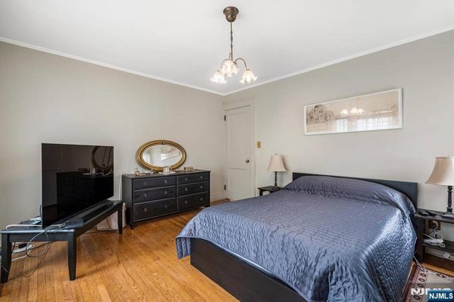 217 Mountain Way, Rutherford, NJ 07070