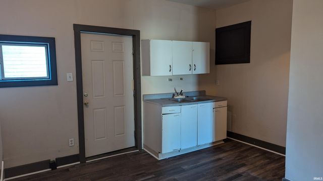 1608 S Washington Street, Marion, IN 46953