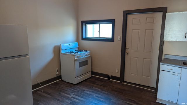 1608 S Washington Street, Marion, IN 46953