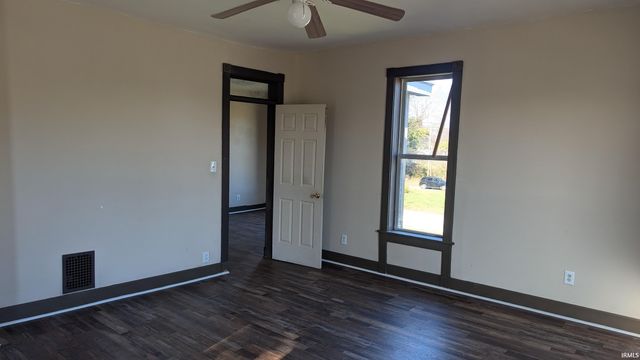 1608 S Washington Street, Marion, IN 46953