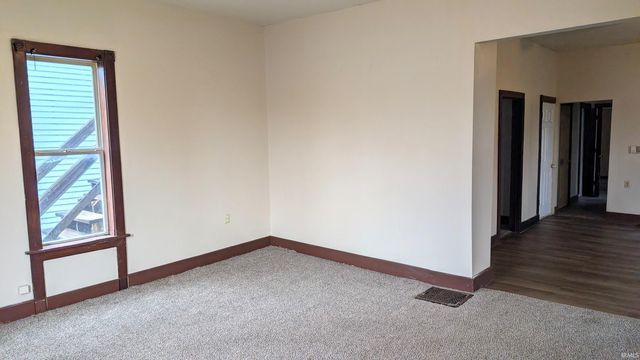 1608 S Washington Street, Marion, IN 46953