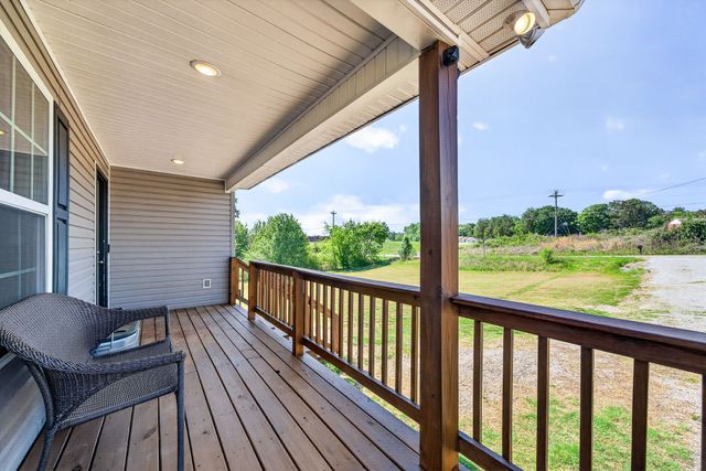 144 Liberty Rd, Sparta, TN 38583