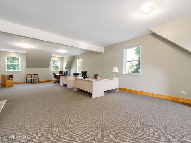 1125 N Delany Road, Gurnee, IL 60031