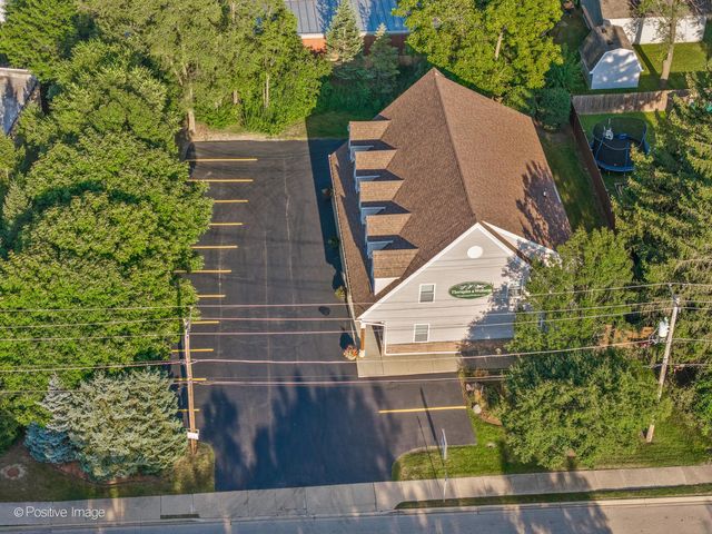 1125 N Delany Road, Gurnee, IL 60031