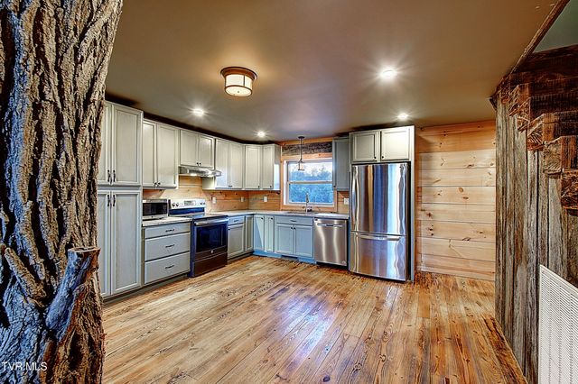 3822 South Highway 81, Jonesborough, TN 37659