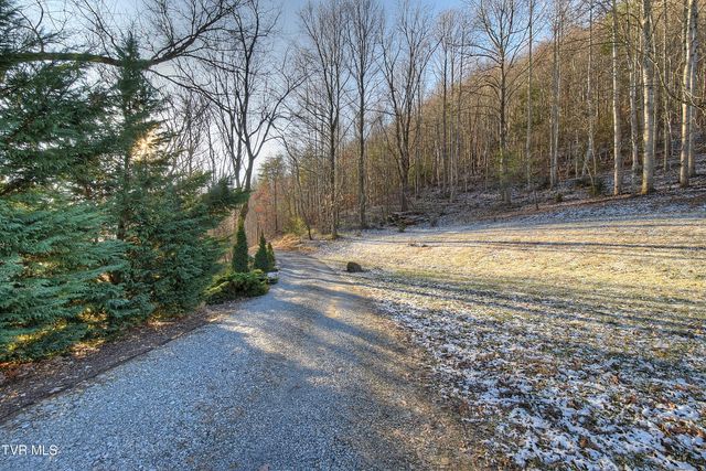 3822 South Highway 81, Jonesborough, TN 37659