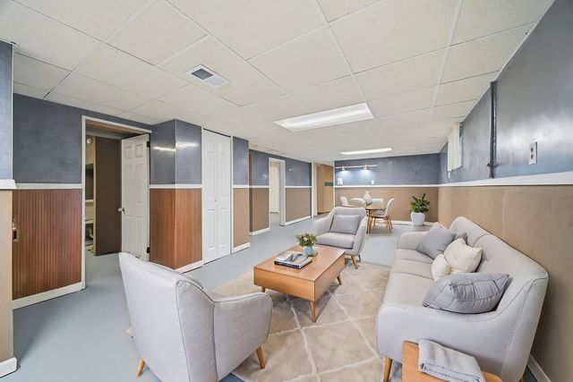 12506 Elm Street, Blue Island, IL 60406