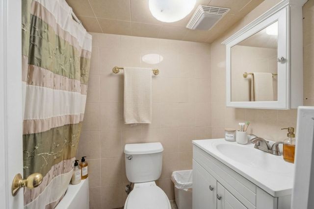 12506 Elm Street, Blue Island, IL 60406