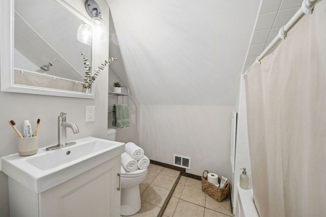 12506 Elm Street, Blue Island, IL 60406