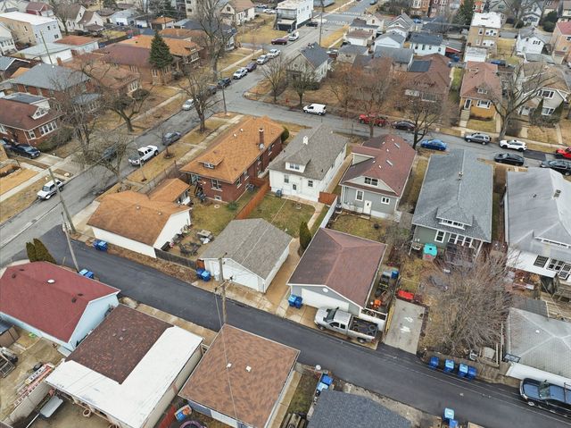 12506 Elm Street, Blue Island, IL 60406