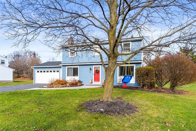 16 Mount Vernon Circle, Perinton, NY 14450