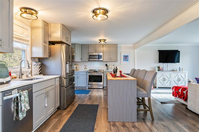 16 Mount Vernon Circle, Perinton, NY 14450