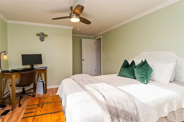 16 Mount Vernon Circle, Perinton, NY 14450