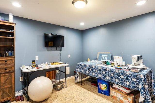 16 Mount Vernon Circle, Perinton, NY 14450