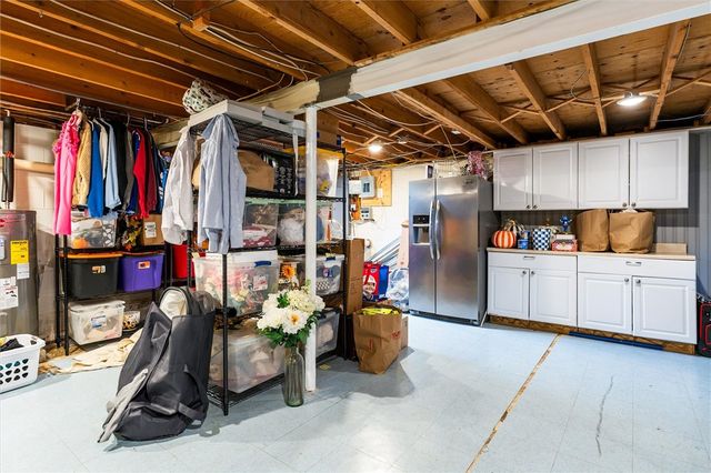 16 Mount Vernon Circle, Perinton, NY 14450