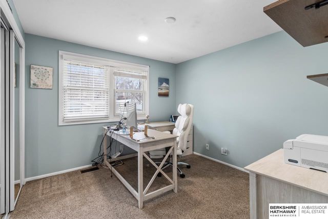 2305 Royal Wood Drive, Omaha, NE 68144