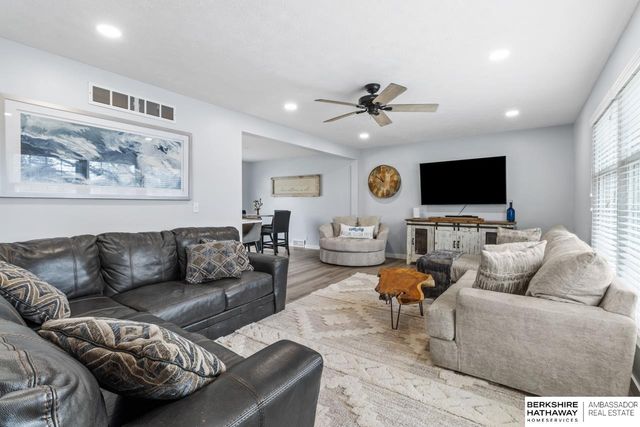 2305 Royal Wood Drive, Omaha, NE 68144