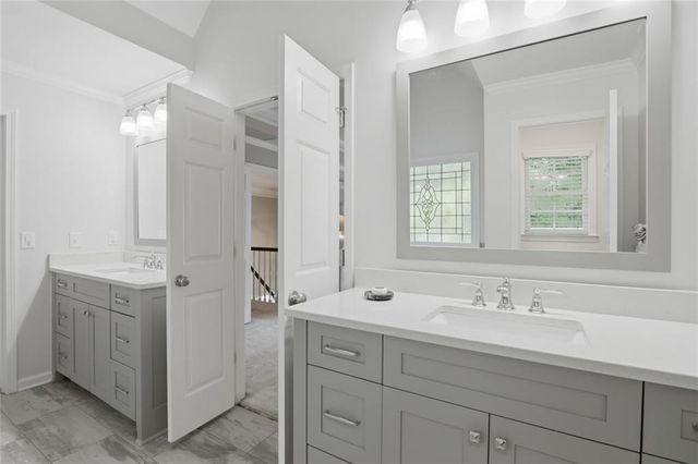 10670 Kingsmark Trail, Alpharetta, GA 30022