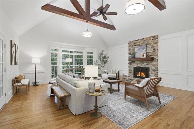 10670 Kingsmark Trail, Alpharetta, GA 30022