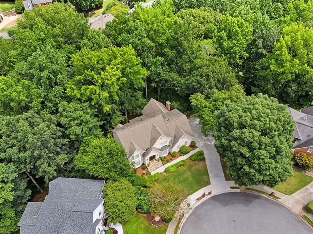 10670 Kingsmark Trail, Alpharetta, GA 30022