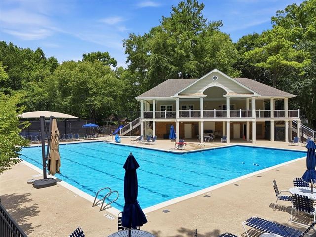 10670 Kingsmark Trail, Alpharetta, GA 30022