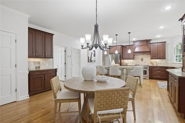 10670 Kingsmark Trail, Alpharetta, GA 30022