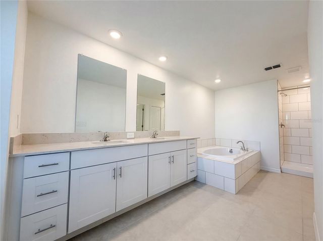 9443 GULF SHORE TERRACE, Parrish, FL 34219