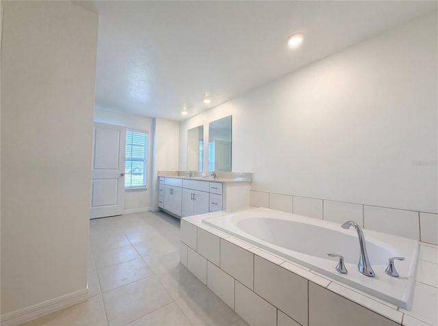 9443 GULF SHORE TERRACE, Parrish, FL 34219