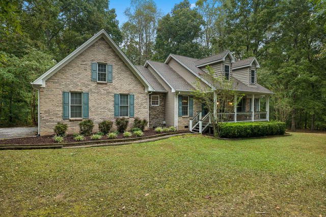 1003 Goldfinch Ct, Kingston Springs, TN 37082