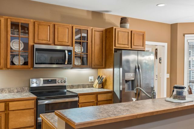 1003 Goldfinch Ct, Kingston Springs, TN 37082