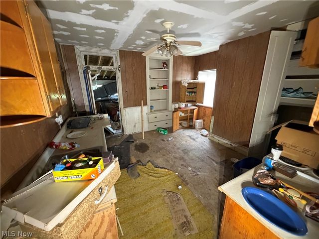 630 River Road, East Liverpool, OH 43920