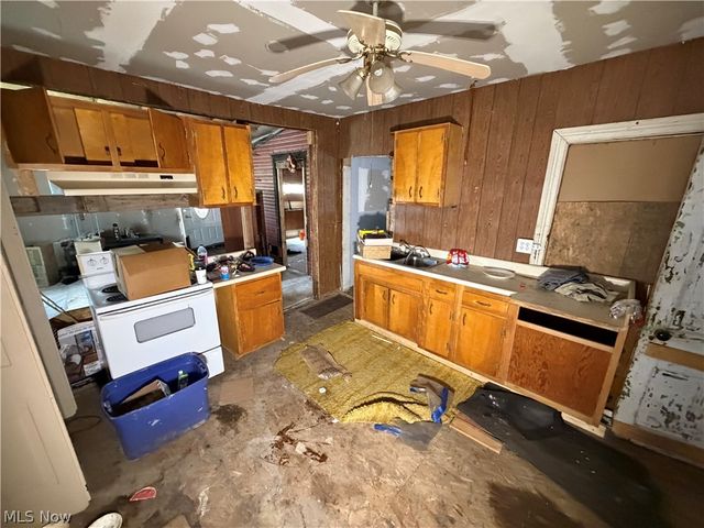 630 River Road, East Liverpool, OH 43920