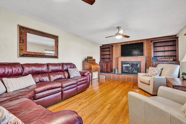 3411 Frontier RD, Roanoke, VA 24012