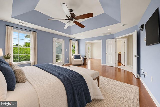 42514 PELICAN DR, Chantilly, VA 20152