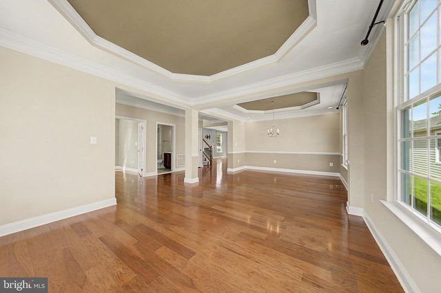 42514 PELICAN DR, Chantilly, VA 20152