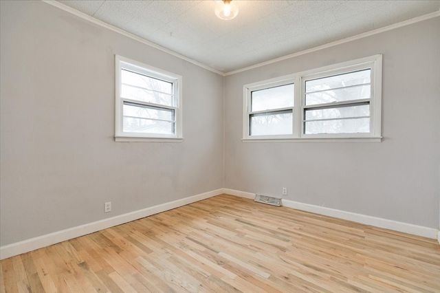 4707 SW 14th Street, Des Moines, IA 50315