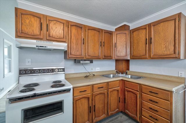 4707 SW 14th Street, Des Moines, IA 50315