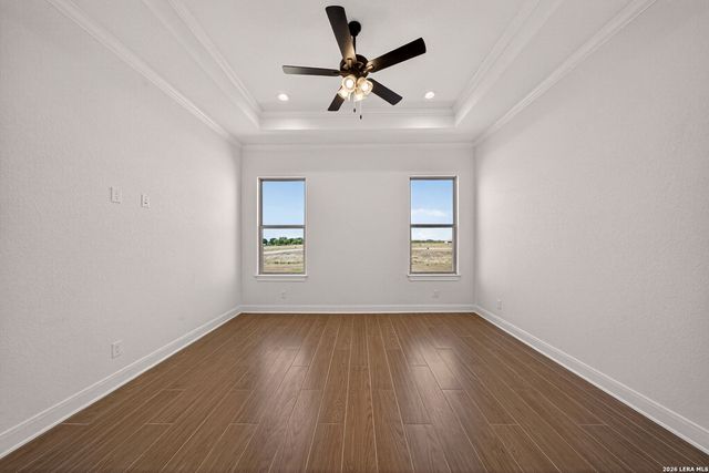 111 John T Court, Castroville, TX 78009