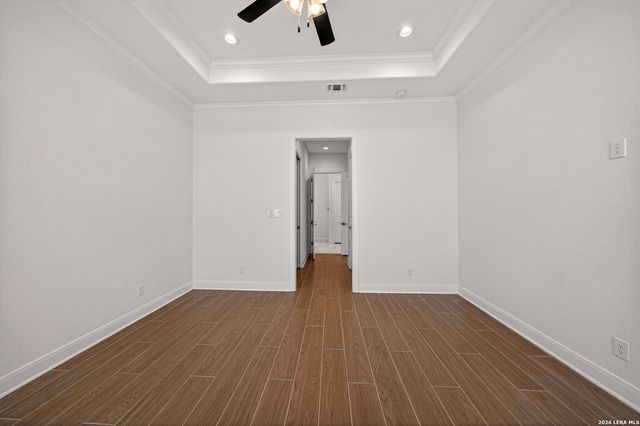 111 John T Court, Castroville, TX 78009